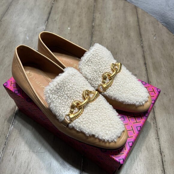 Size 7 Tory Burch Jessa Shearling Tan Leather Loafers & box - Picture 5 of 6